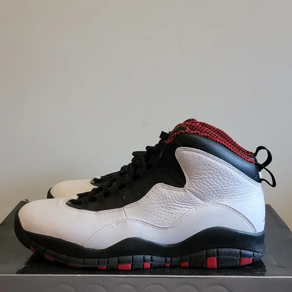 Nike Air Jordan 10 Retro Chicago Sz 9 - Picture 3 of 9